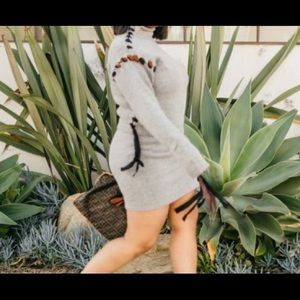 Super cute sweater skirt set....